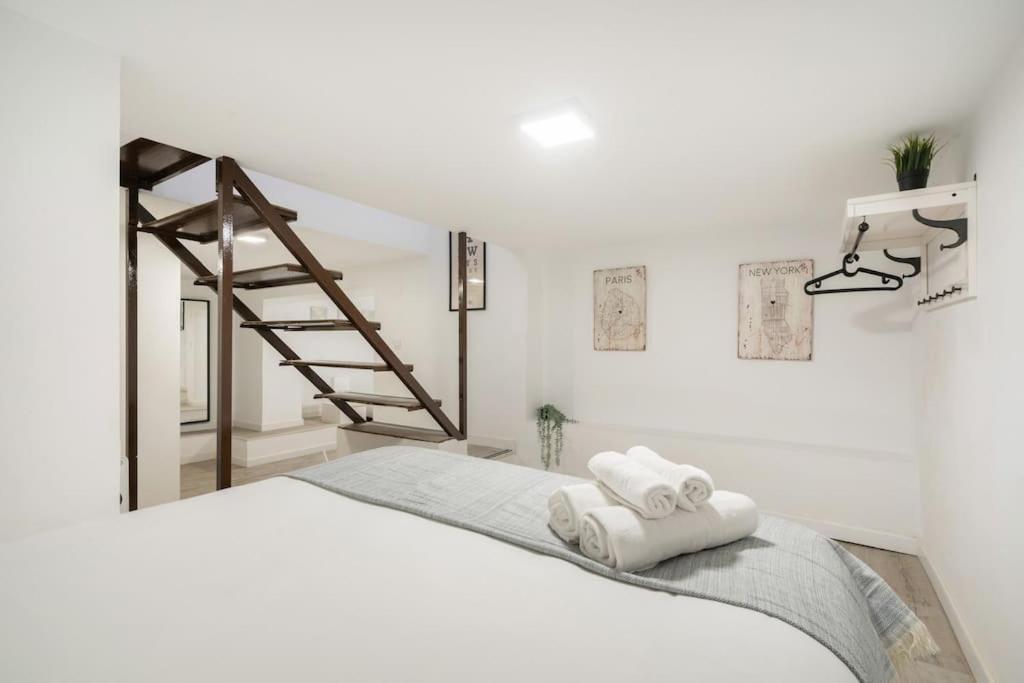 Charming Flat In Madrid-Rio Lejlighed Eksteriør billede