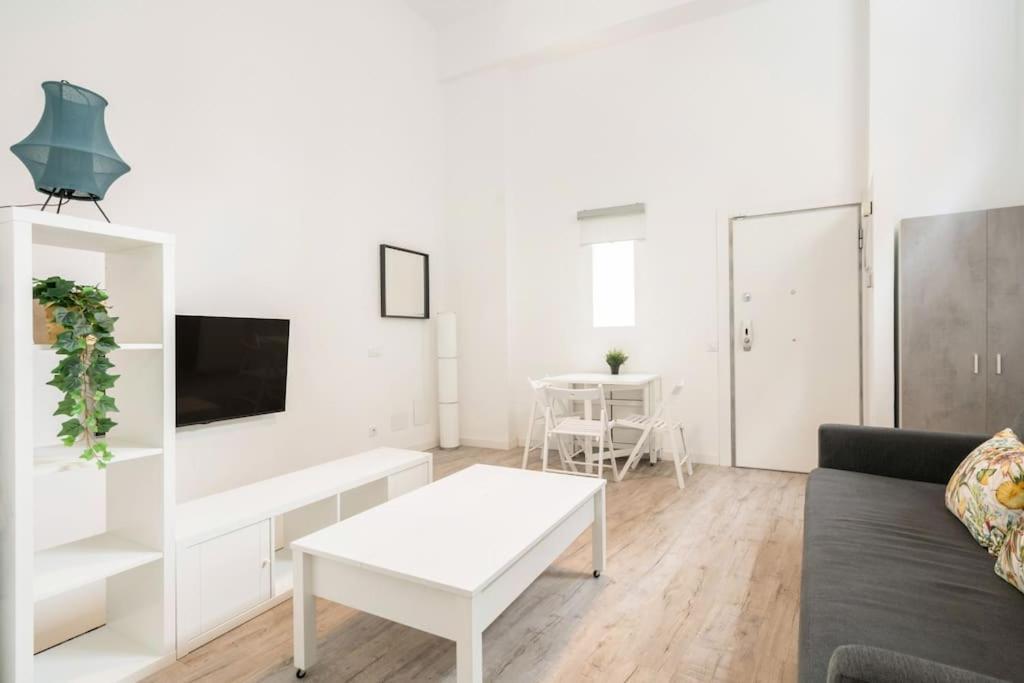 Charming Flat In Madrid-Rio Lejlighed Eksteriør billede